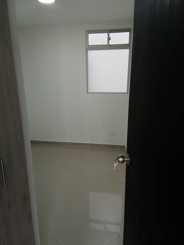 Arriendo apartamento en Sabaneta en el edificio Portal del Parque