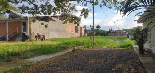 URB. SANTONEL - SAN PEDRO VALLE, SE VENDE LOTE