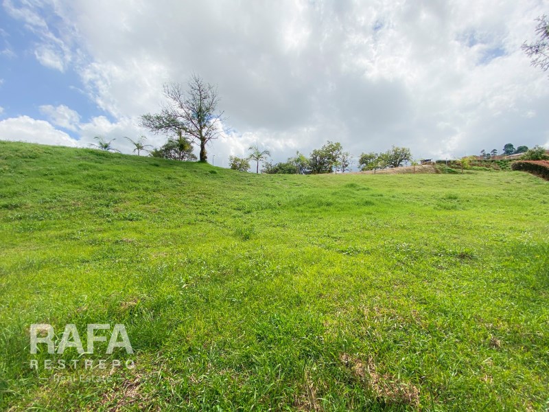 Lote en Venta, El Carmen de Vivoral, Via La Ceja a San Antonio, Unidad Cerrada