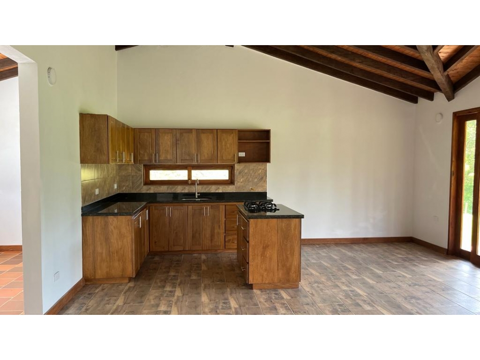 220m2  Casa Campestre en San Antonio de Pereira