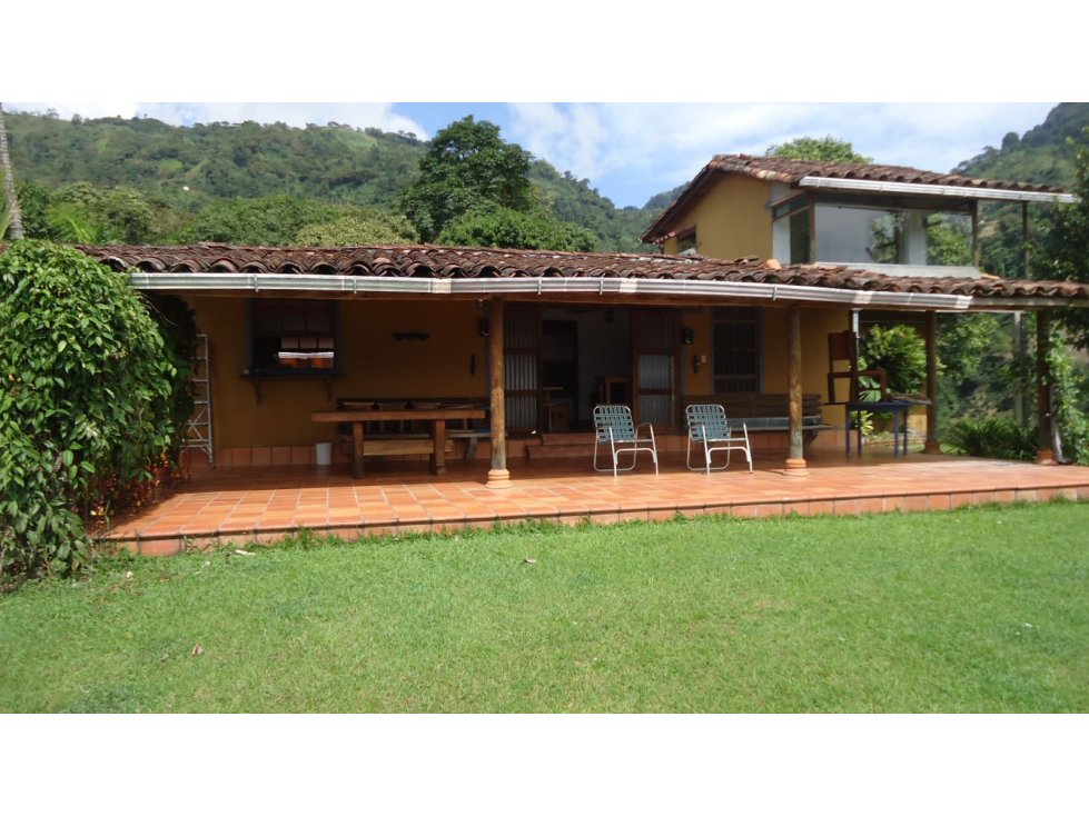 VENTA FINCA FREDONIA - SUROESTE ANTIOQUEÑO