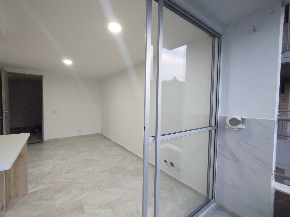 SE VENDE O ARRIENDA  APARTAMENTO EN SABANETA SECTOR CAMPESTRE