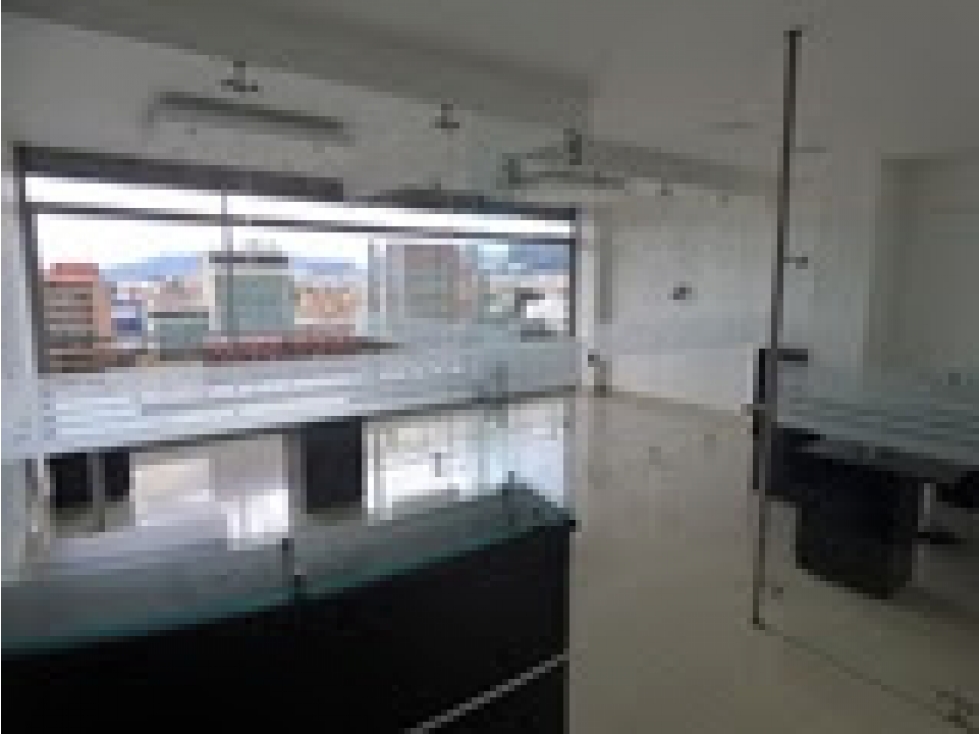 Bogotá, Venta oficina exterior en chico rentado 62 mts