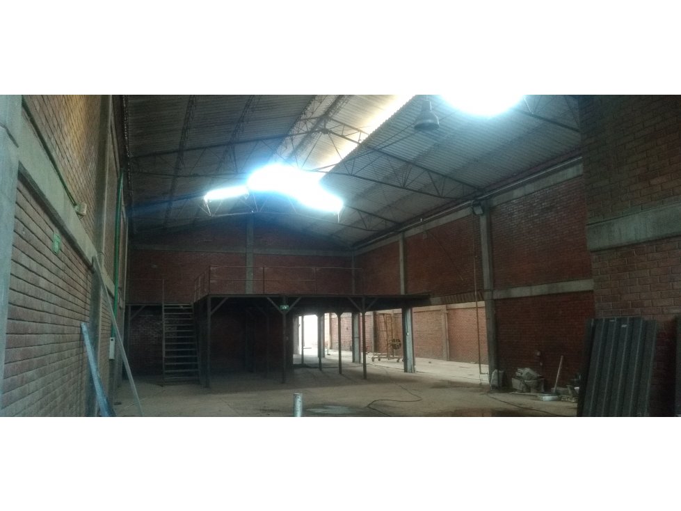 VENTA BODEGA 1200 MT2 LA NUBIA CALI VALLE