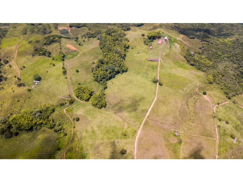 Venta Lote de 4627Mts2 en La Cumbre, Valle del Cauca L-B3-2.