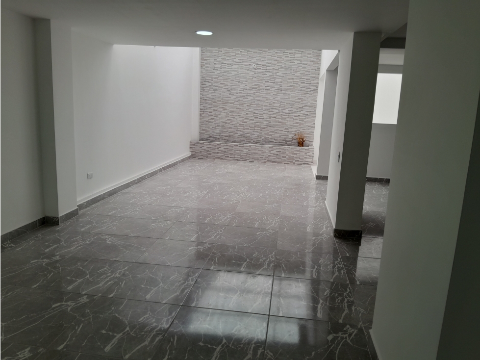 VENTA CASA FAMILIAR EN CIUDAD MONTES BOGOTÁ