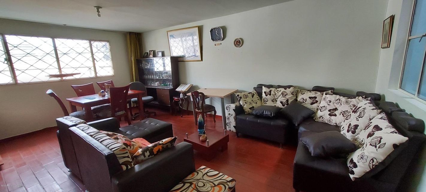 Casa en  La Granja(Bogota) CO: 22-384