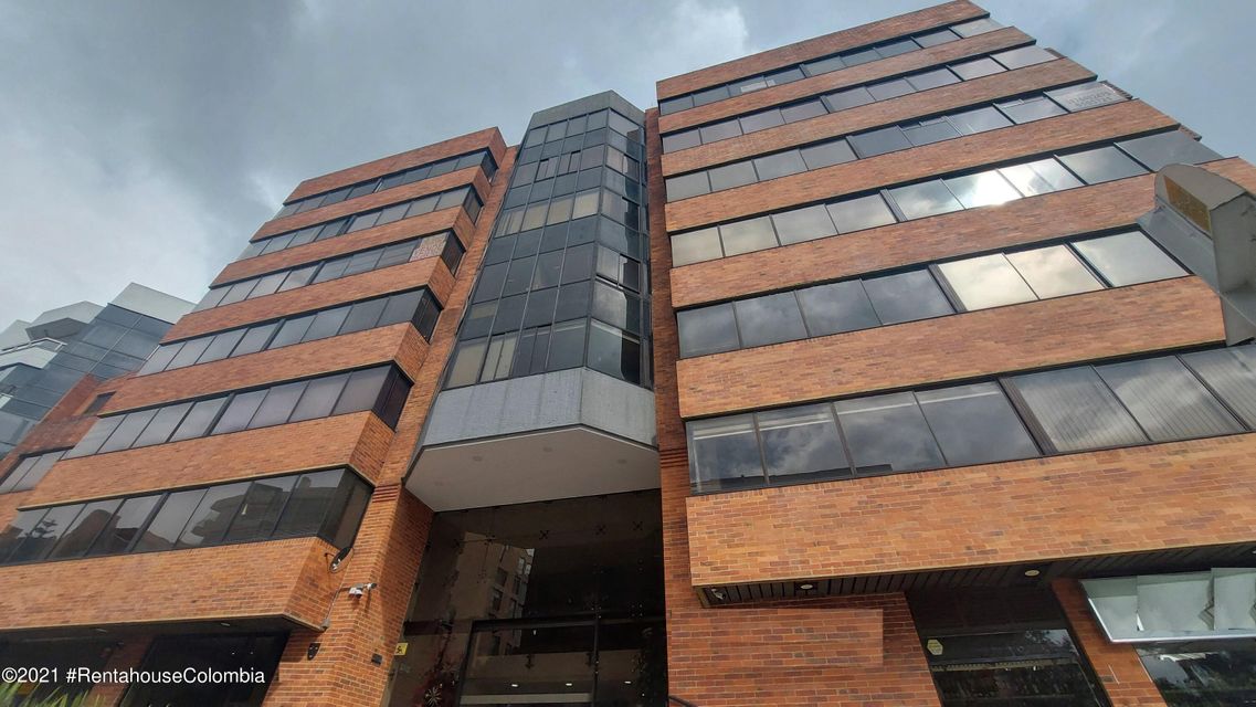 Arriendo Comercial en  La Carolina(Bogota) C.O  23-87