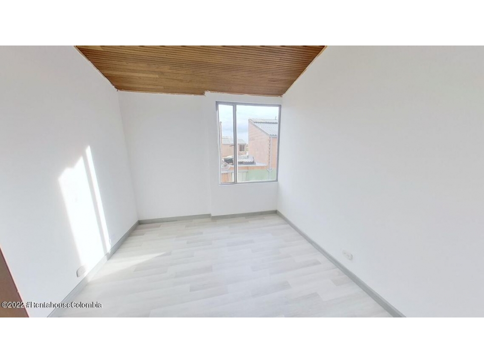 Apartamento en  El Pino(Bogota) RAH CO: 22-3060