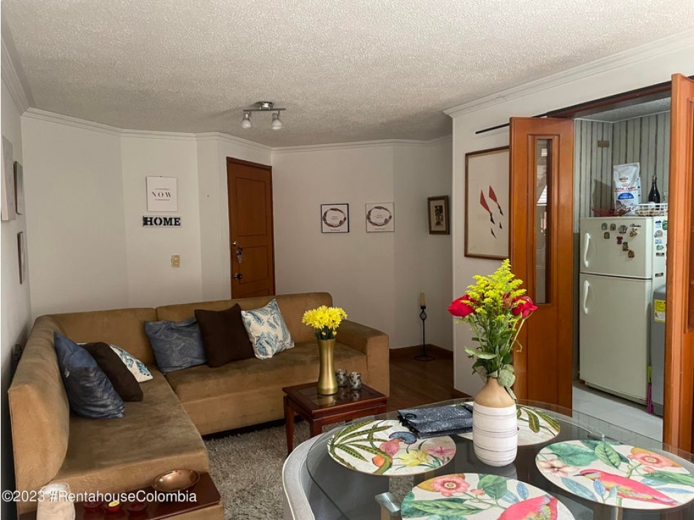 Apartamento en  Cedritos(Bogota) RAH CO: 24-147