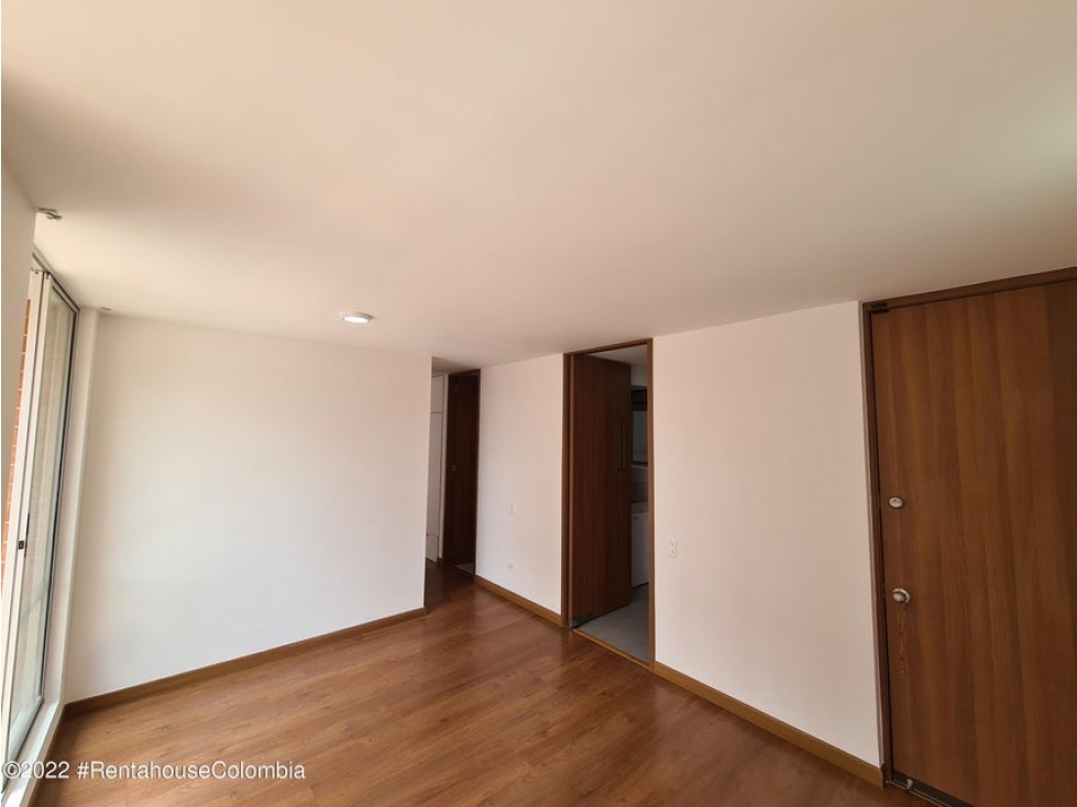 Apartamento en  Gran Granada RAH CO: 24-310