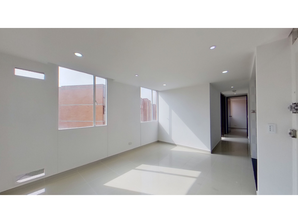 La Confianza 1-Apartamento en Venta en Hogares, Soacha.