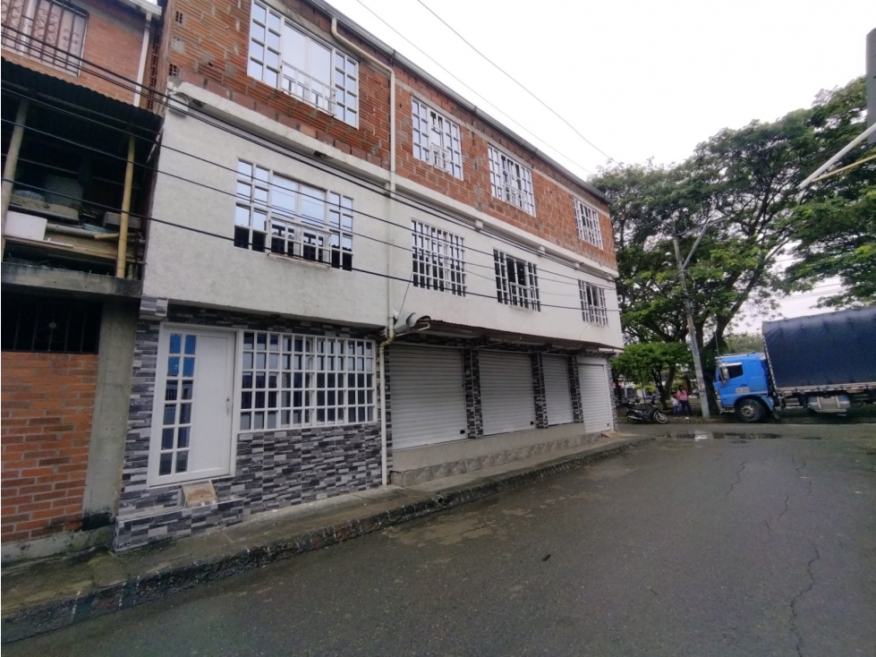 CASA EN VENTA EN CIUDAD DEL CAMPO