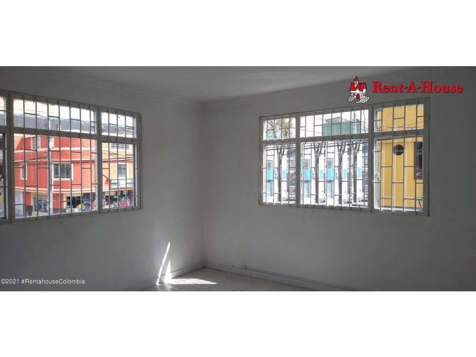 Comercial en  Venecia(Bogota) RAH CO: 24-432