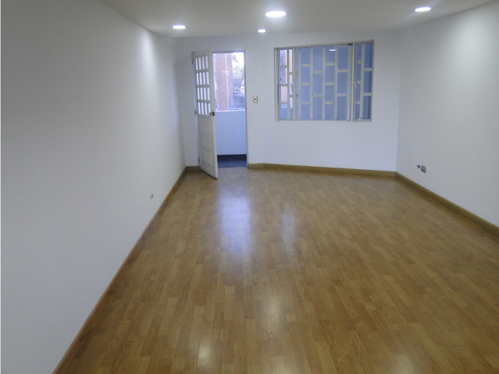 arriendo oficinas con excelente ubicación en la calle 100