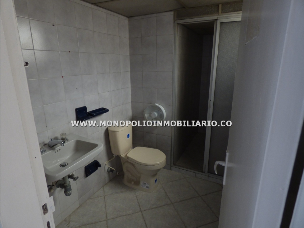 CASA BIFAMILIAR EN VENTA - SECTOR SIMON BOLIVAR COD: 22966