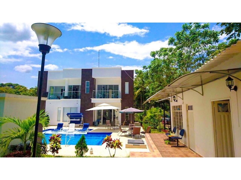 Casa de Recreo en Venta Melgar Tolima 1.300 M2