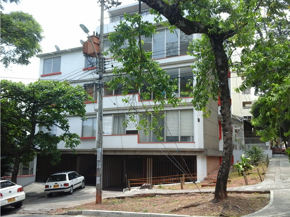 Estupendo edificio para remodelar