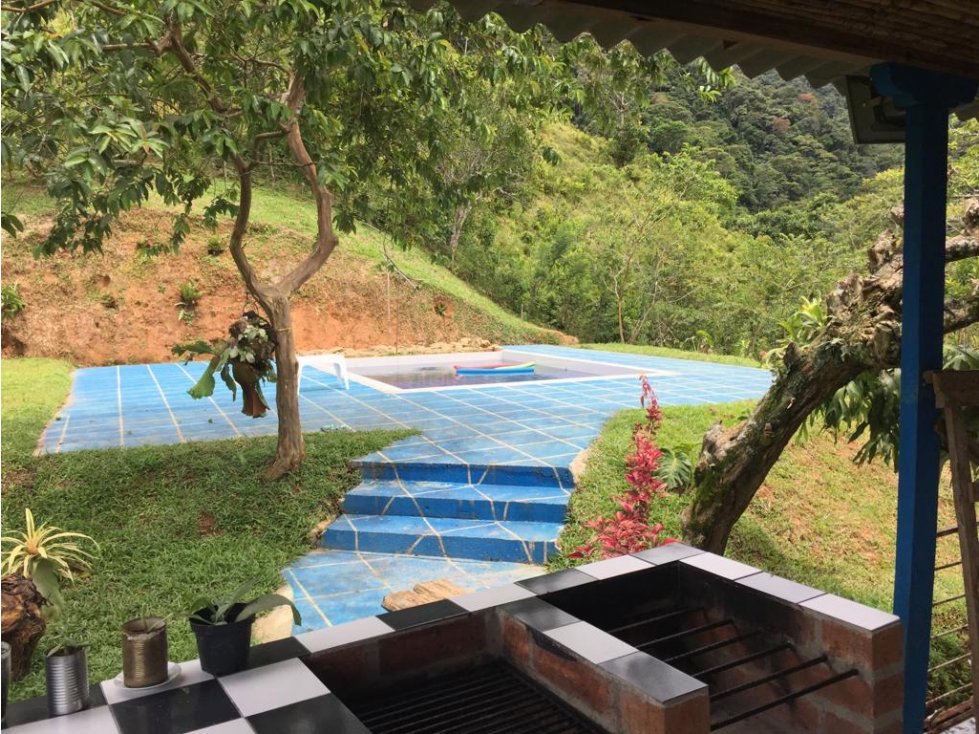 Finca Cocorná, Antioquia Vereda El Tagual - Se Vende