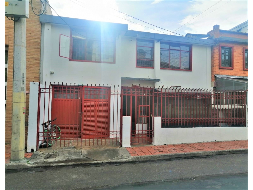 VENTA CASA USO COMERCIAL SANTA BARBARA ORIENTAL