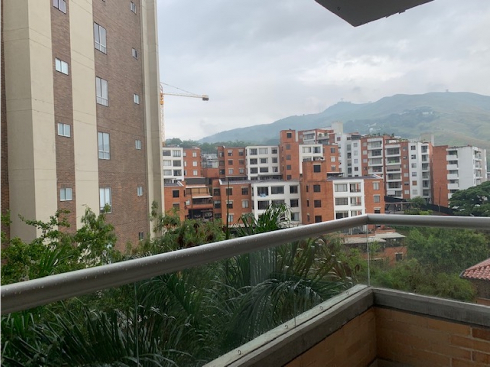 Apartamento  en exclusiva zona del Oeste de Cali