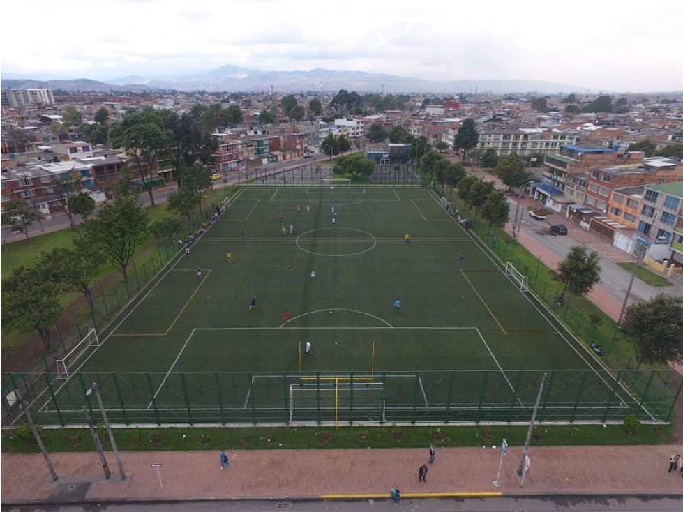 Vendemos Casa San Rafael Puente Aranda 310 M2