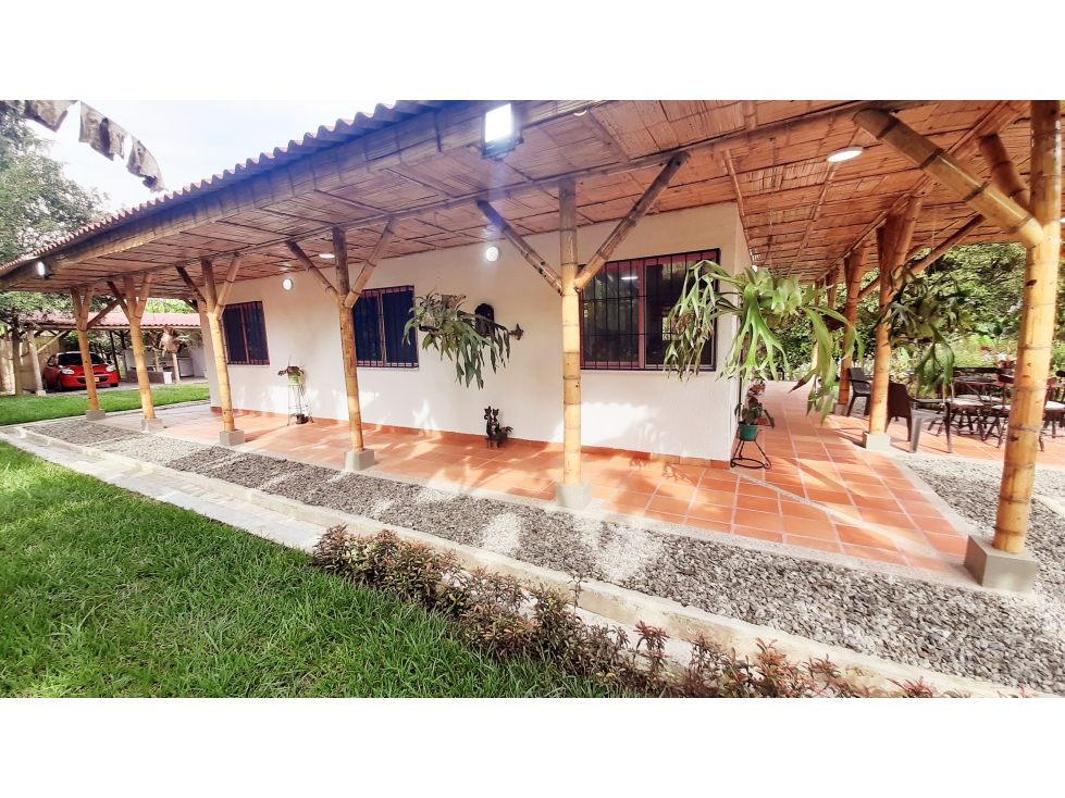 VENTA FINCA PUEBLO TAPAO