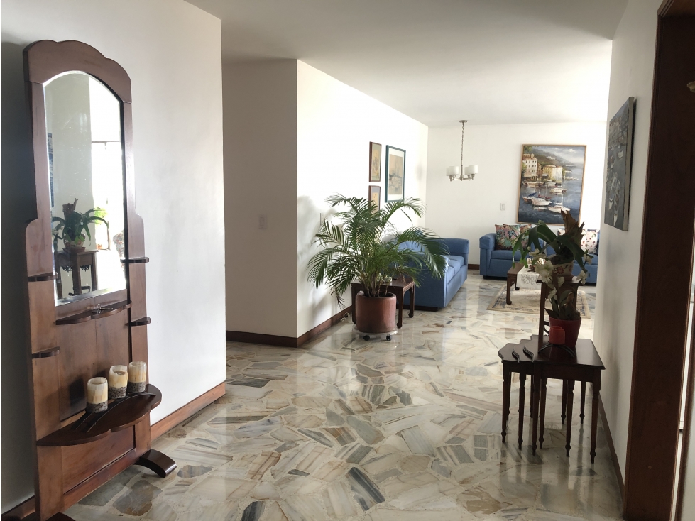 VENTA DE APARTAMENTO VERSALLES NORTE CALI