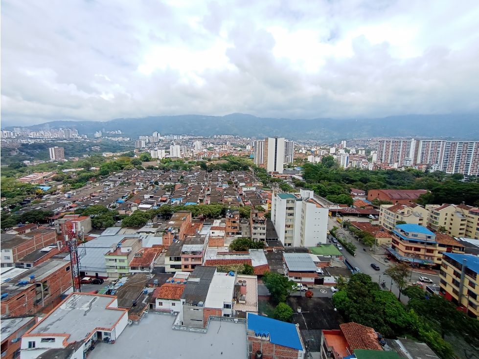 APARTAMENTO DE 2 HABITACIONES CON PARQUEADERO CUBIERTO Y BODEGA.