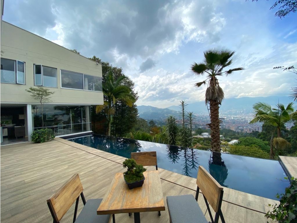 Venta de Casa Envigado Loma el Chocho