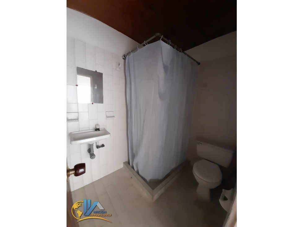 SE VENDE HERMOSA CASA EN BUCARAMANGA