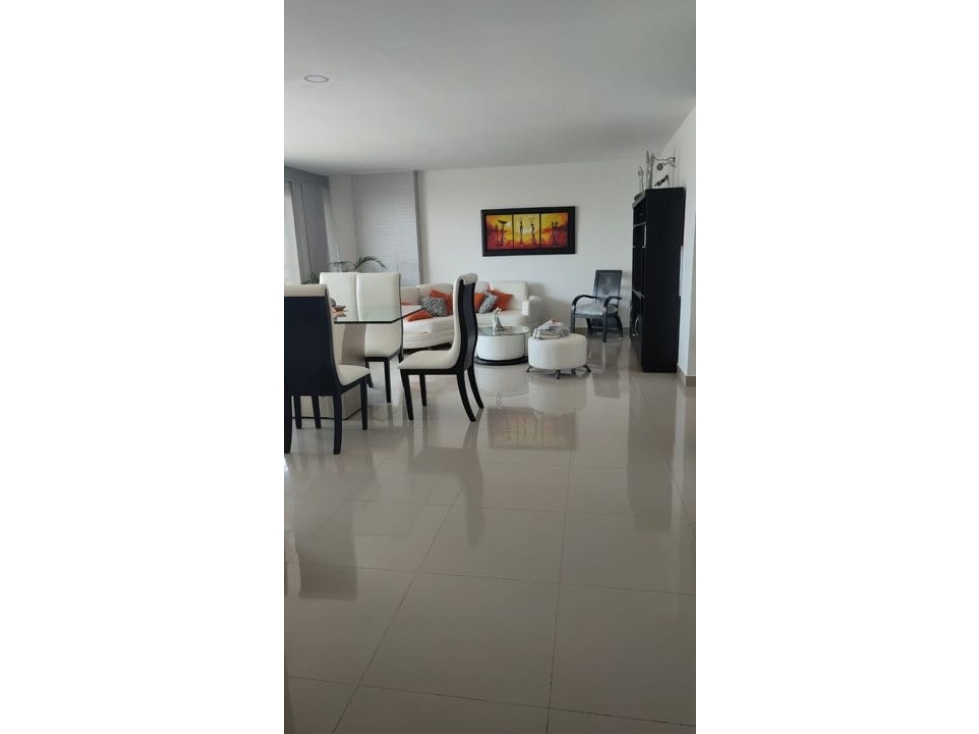 Apartamento en El Poblado de 155m2