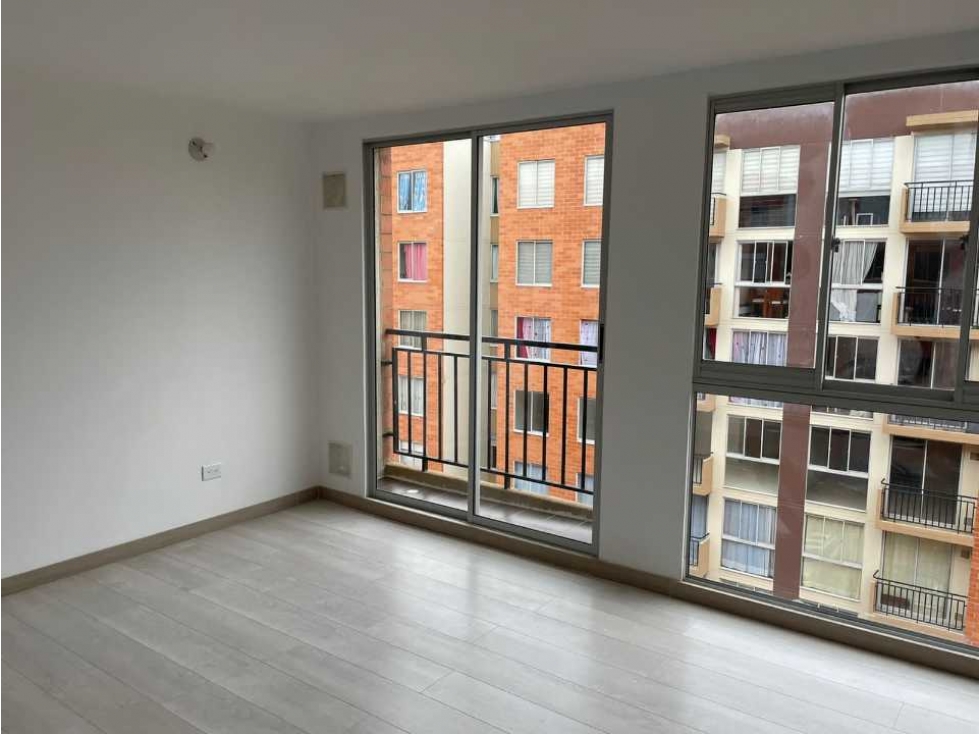 APARTAMENTO EN VENTA MADRID CUNDINAMARCA