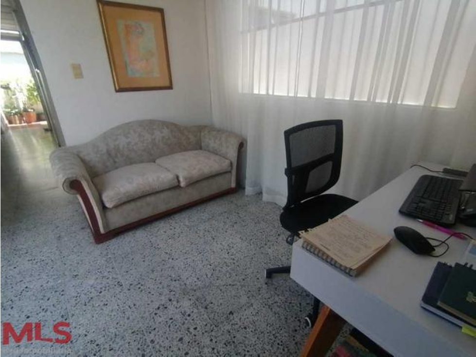 Casa con excelentes espacios(MLS#236205)