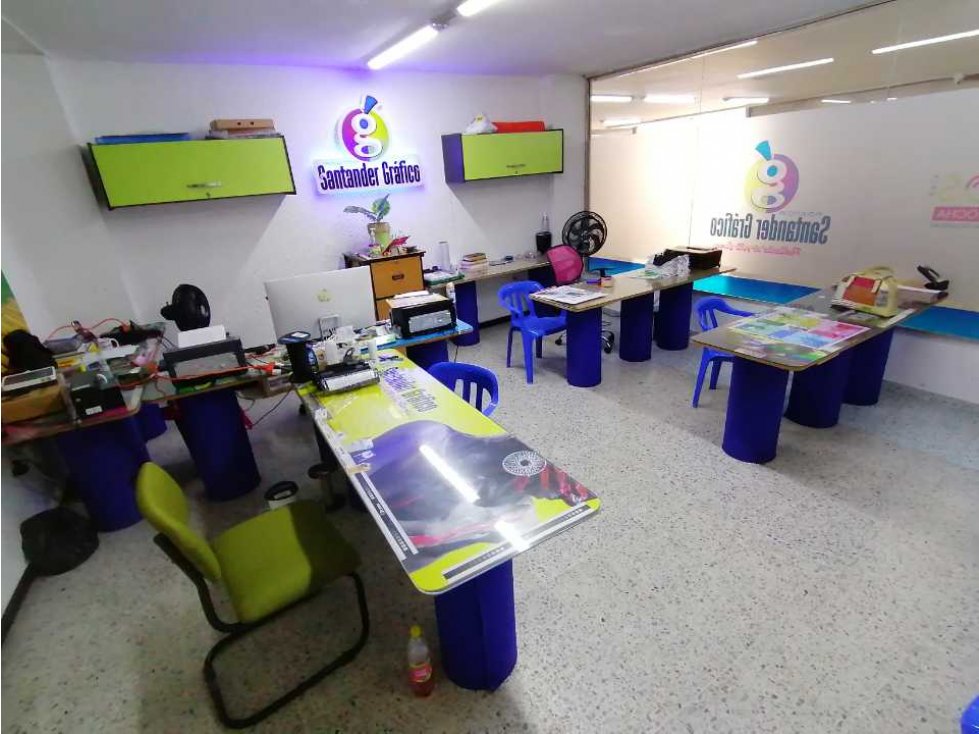 En venta amplio local omnicentro Bucaramanga, Santander