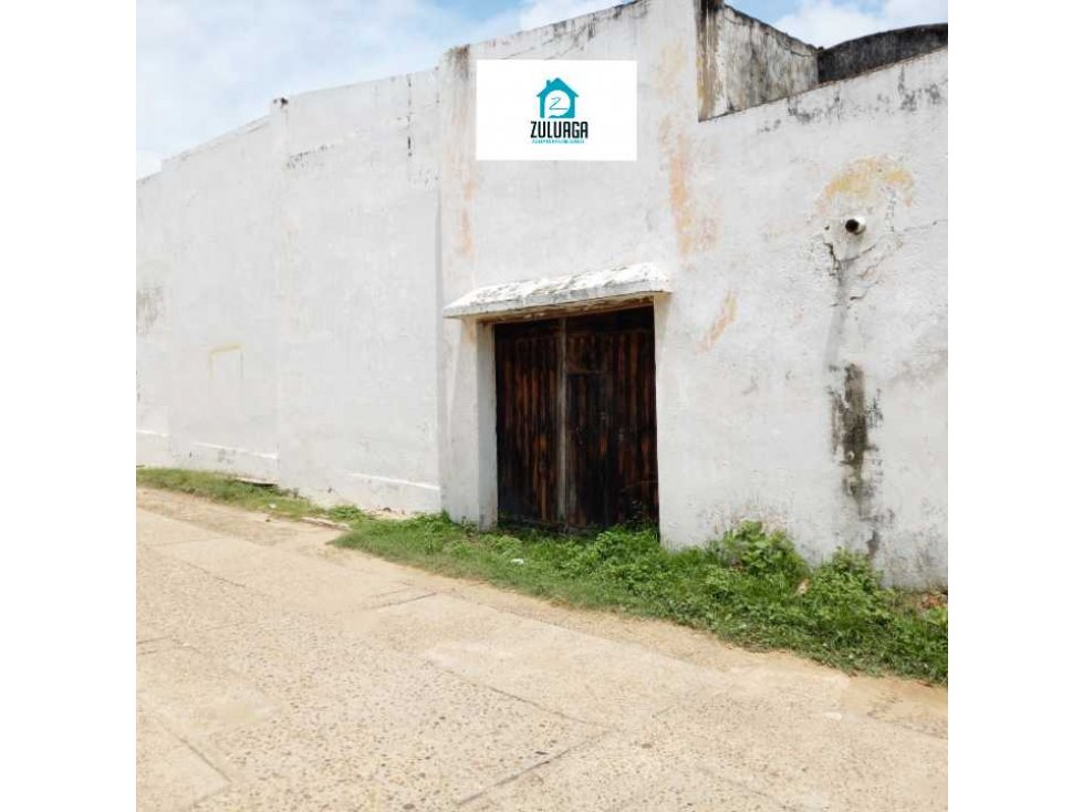 En Venta Casa Lote en Santana Magdalena,  ideal para negocio