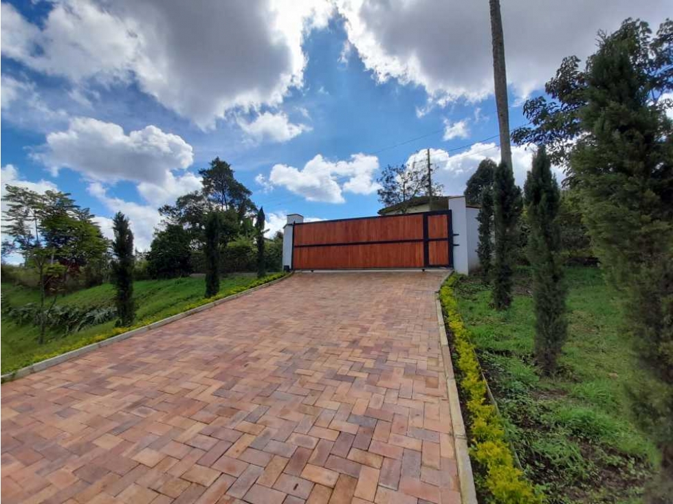 HERMOSA CASA EN GUARNE