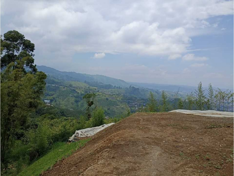 LOTE EN VENTA EN BOQUERÓN DOSQUEBRADAS VIA SANTA ROSA, COLOMBIA