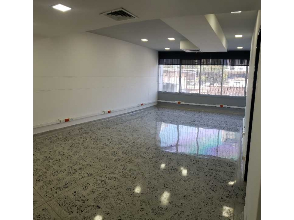 Oficina en Arriendo en Avenida El Poblado