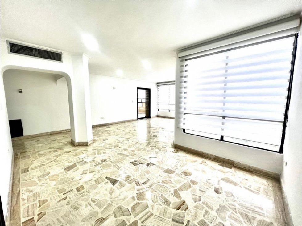 SE VENDE APARTAMENTO EN BOCAGRANDE, 3 ALCOBAS