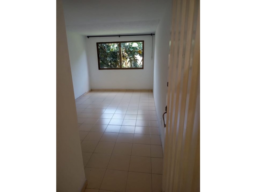 Se vende Apartamento en Cañaverales