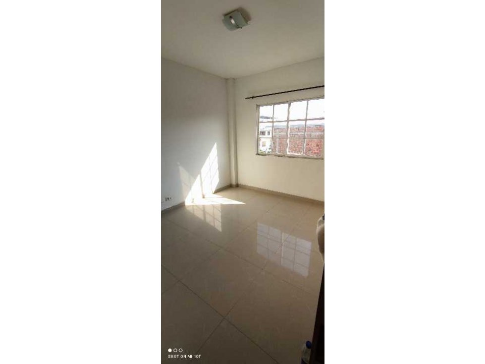 Se vende apartamento en propiedad horizontal en la nueva base