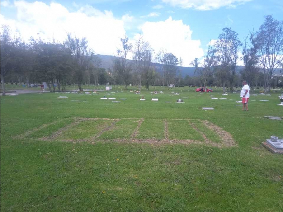 VENTA DE LOTES FUNERARIOS EN EL CEMENTERIO DE LA INMACULADA DOBLES