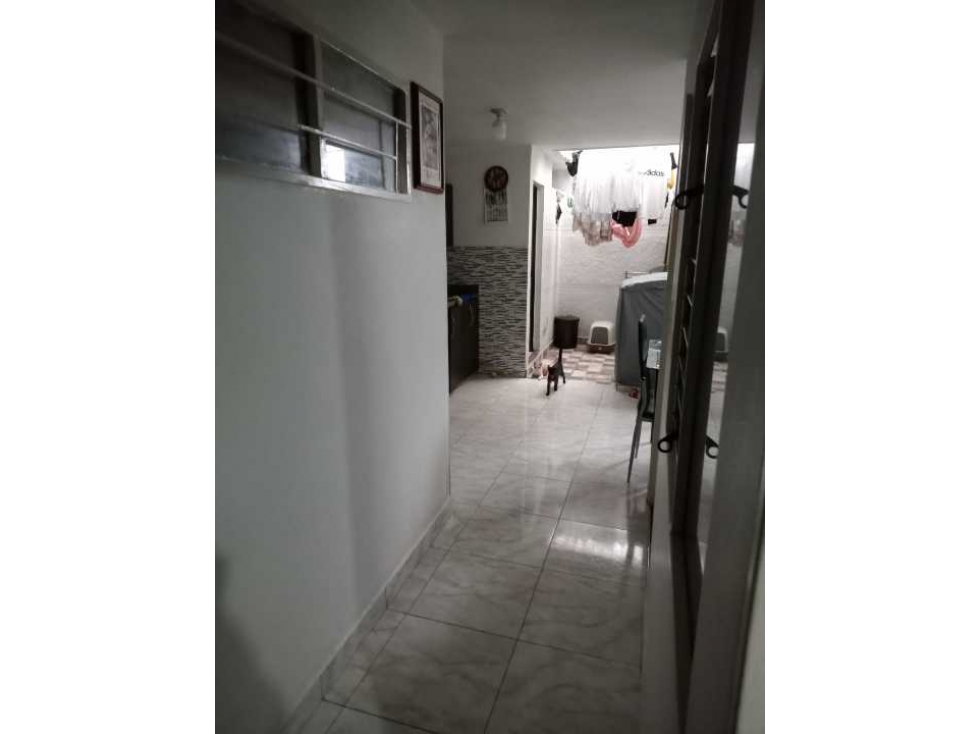 APARTAMENTO EN VENTA   MANRIQUE,MEDELLIN PISO 1