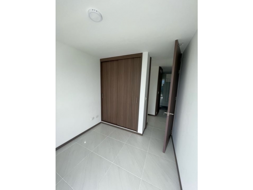 VENDO APARTAMENTO EN LA BADEA DOSQUEBRADAS