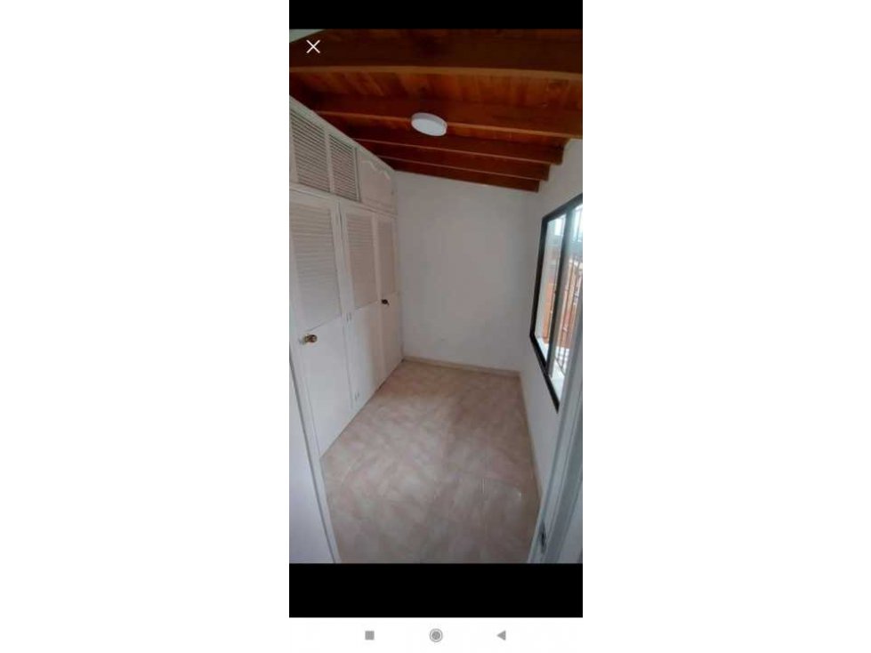 VENDO CASA UNIFAMILIAR EN PUERTA DEL NORTE BELLO