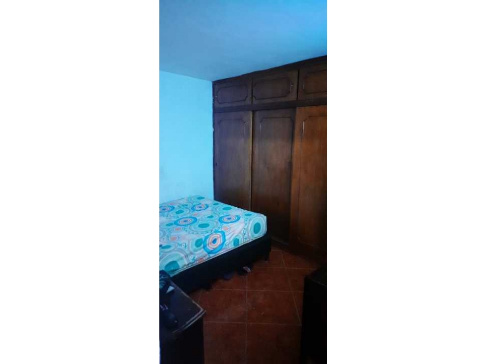 VENDO DOS APARTAMENTO EN CASTILLA PARTE BAJA