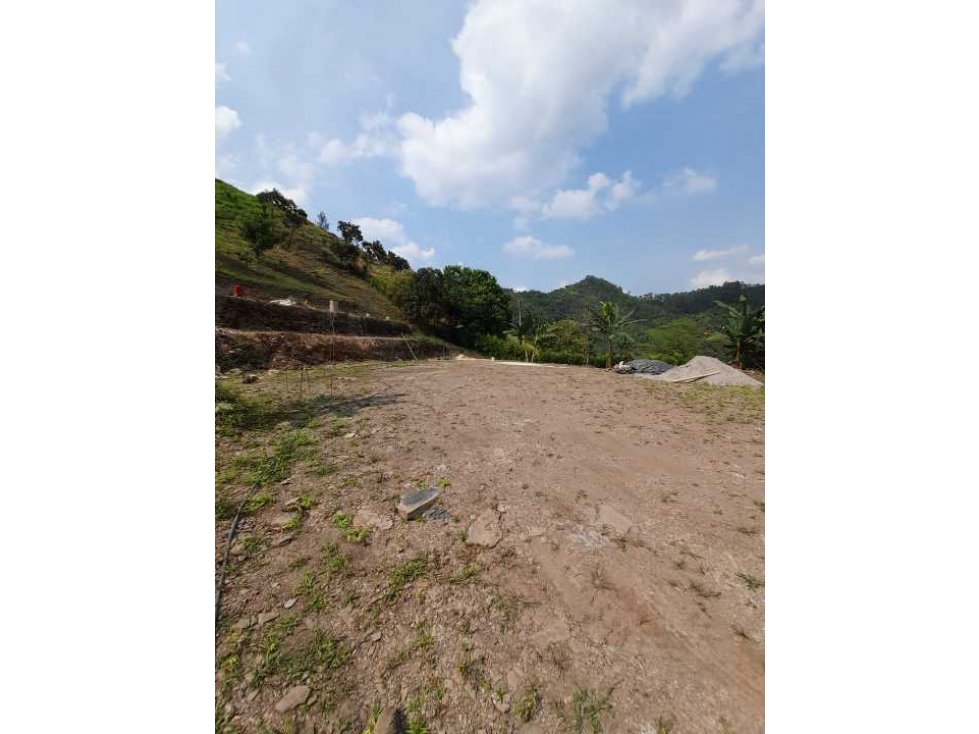 VENDO LOTES EN LA VEGA CUNDINAMARCA A 10 MINUTOS DE LA AUTOPISTA