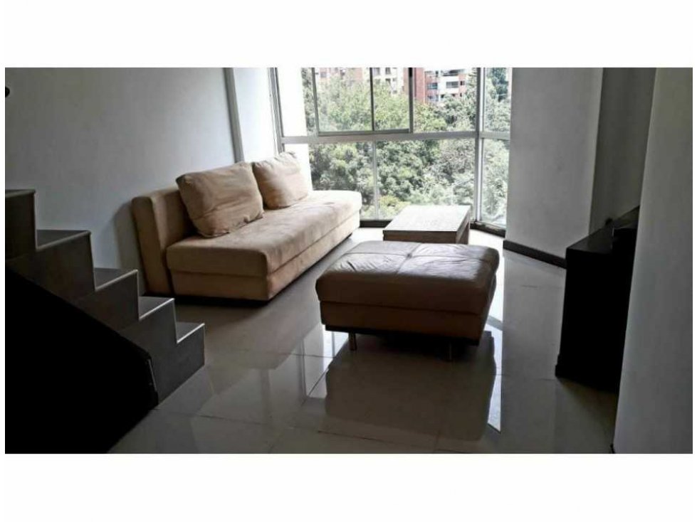 Venta apartamento duplex sector Santa María de los Ángeles