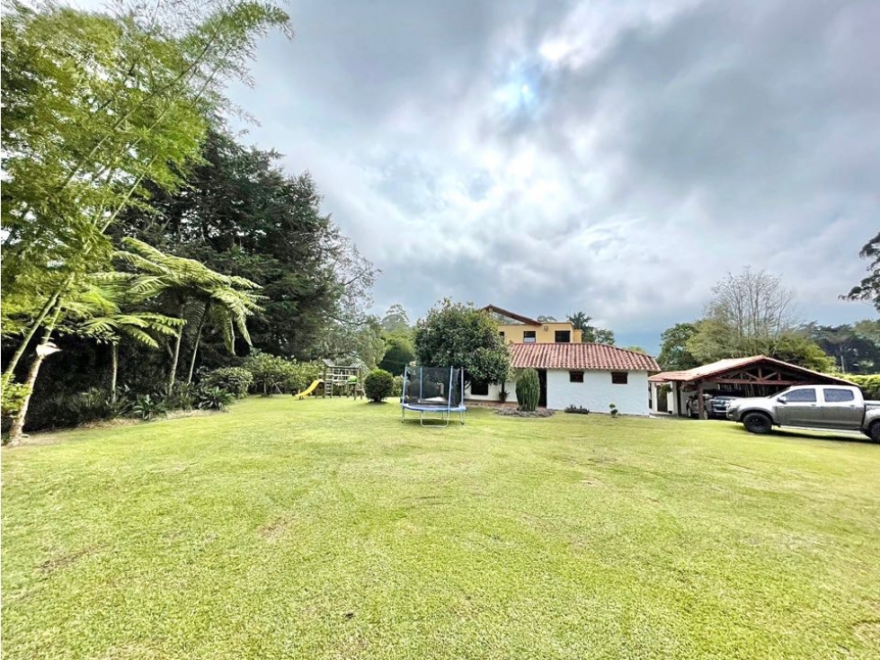 Venta Casa Finca Campestre en La Ceja 350 mt2